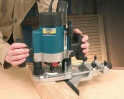 VIRUTEX - FR278R Défonceuse Avec Variateur De Vitesse 1300W - Profondeur De Fraisage 0 à 50 Mm -Magasin D'Outils Pour La Maison De Qualité FR278R Defonceuse avec grande precision