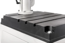 JET - JRD-387A - Perceuse Radiale - 400V - 9 Vitesses - Avec Socle Et Mandrin 16mm -Magasin D'Outils Pour La Maison De Qualité JET JRD 387A Perceuse radiale 400V 9 vitesses Avec socle