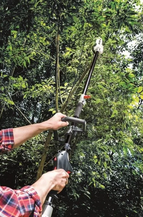 Scheppach - MFH3300-4P Outil Multi-fonction 4 En 1 Moteur 2 Temps De 51,7 Cm³ (Coupe-bordure, Débroussailleuse, Taille-haie, élagueuse) 4 Scheppach - MFH3300-4P Outil Multi-fonction 4 En 1 Moteur 2 Temps De 51,7 Cm³ (Coupe-bordure, Débroussailleuse, Taille-haie, élagueuse) – Image 4