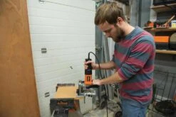 TRITON - TDJ600 - Chevilleuse Tourilloneuse électrique - 710W - Profondeur De Perçage 0 - 38 Mm -Magasin D'Outils Pour La Maison De Qualité TDJ600 Fraiseuse a meches Triton