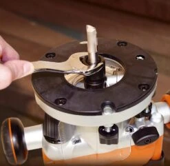 TRITON - JOF001 - Défonceuse Plongeante Compacte De Précision 1010W - Défonceuse Pour Fraise De Ø 6 Mm -Magasin D'Outils Pour La Maison De Qualité TRITON JOF001 Defonceuse plongeante compacte de precisio 5