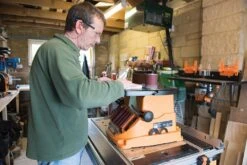 TRITON - TSPST450 - Ponceuse Oscillante à Bande Et à Cylindre - Bande 100 X 610mm - Manchons 13 à 51 Mm -Magasin D'Outils Pour La Maison De Qualité TRITON TSPST450 UK Ponceuse Oscillante a Bande et a Cyli 2