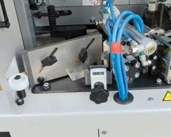 VIRUTEX - EB140 Plaqueuse De Chants à Bac De Colle 230V Ou 400V - Ecran Tactile -Magasin D'Outils Pour La Maison De Qualité VIRUTEX EB140 Plaqueuse de chants a bac de colle 230V 4