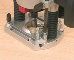 VIRUTEX - FR277R - Défonceuse Bois & Plastiques - 1010 W - Profondeur De Fraisage 50 Mm -Magasin D'Outils Pour La Maison De Qualité VIRUTEX FR277R Defonceuse Bois Plastiques 1010 W Profond 10